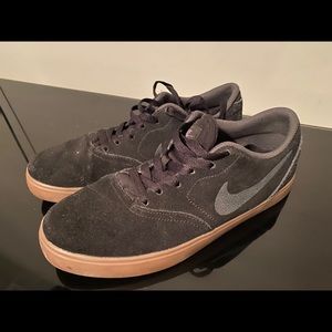Nike SB Check Solarsoft Size 8